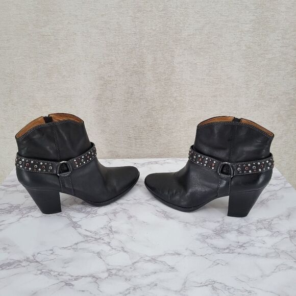 SOFFT Noreen Studded Black Leather Heeled Ankle Bootie 10M - Picture 4 of 14